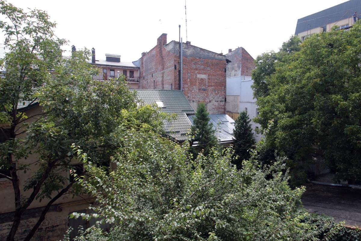 Buk Apartments On Doroshenka 29 Львов Экстерьер фото